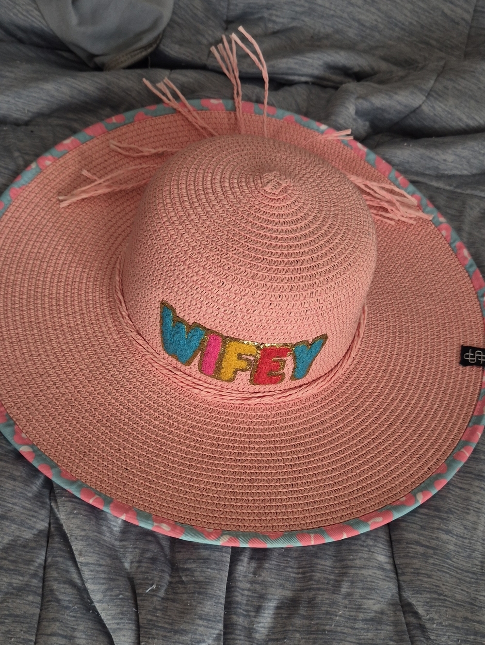 Simply Southern Wifey Pink Straw Sun Hat Nwot